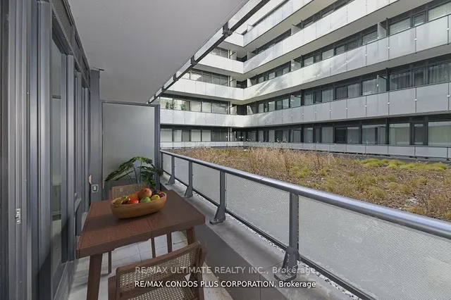 Additional image 12 of 161 Roehampton Ave Unit 233