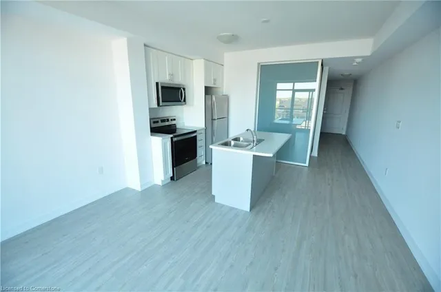 Additional image 4 of 450 Dundas St Unit 319