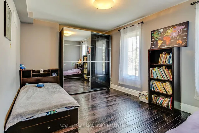 Additional image 19 of 235 Bain Ave