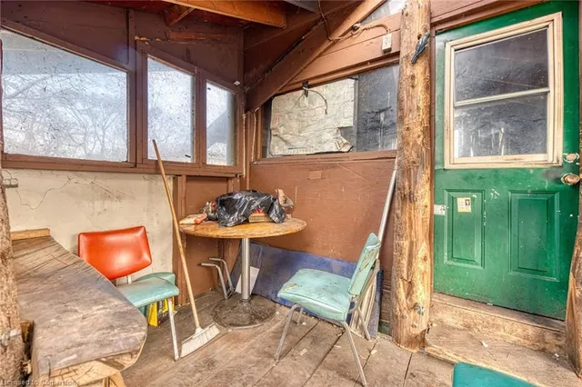 Additional image 31 of 858 Beach Blvd