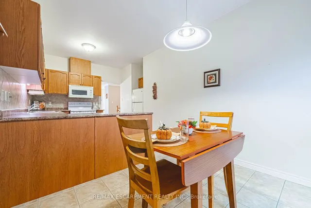 Additional image 9 of 34 Southbrook Dr Unit 49