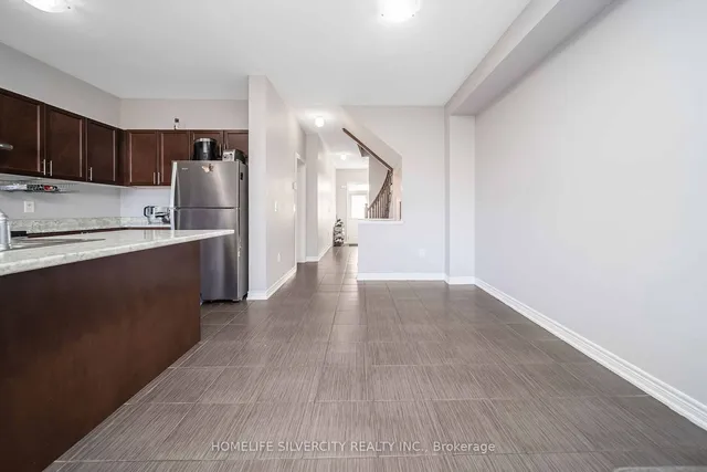 Additional image 14 of 98 Davenfield Circ