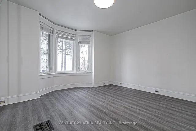 Additional image 12 of 10 Wolfrey Ave