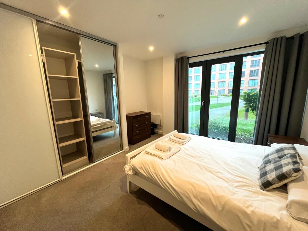 Additional image 5 of Axium