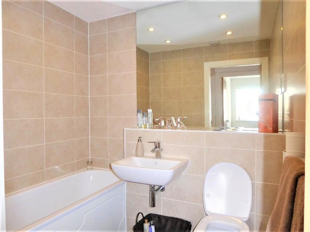 Additional image 4 of King Harry Park