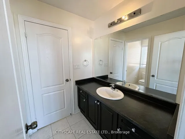 Additional image 33 of 7 Attraction Dr