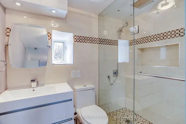 Additional image 16 of 235 Bain Ave