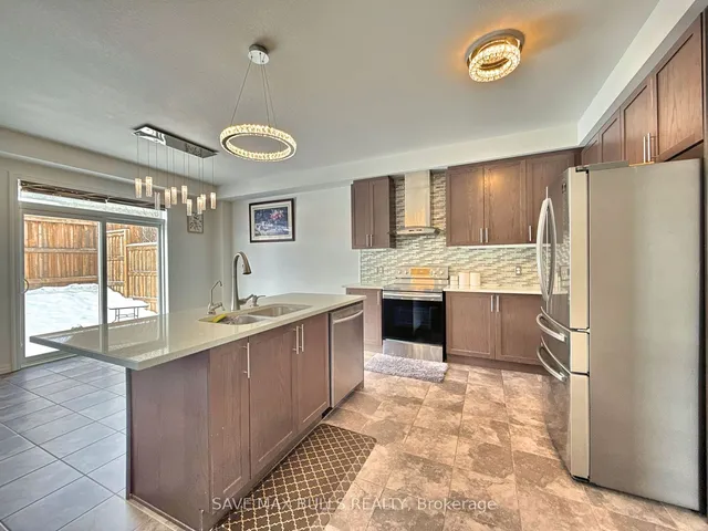 Additional image 10 of 82 Castlebay St