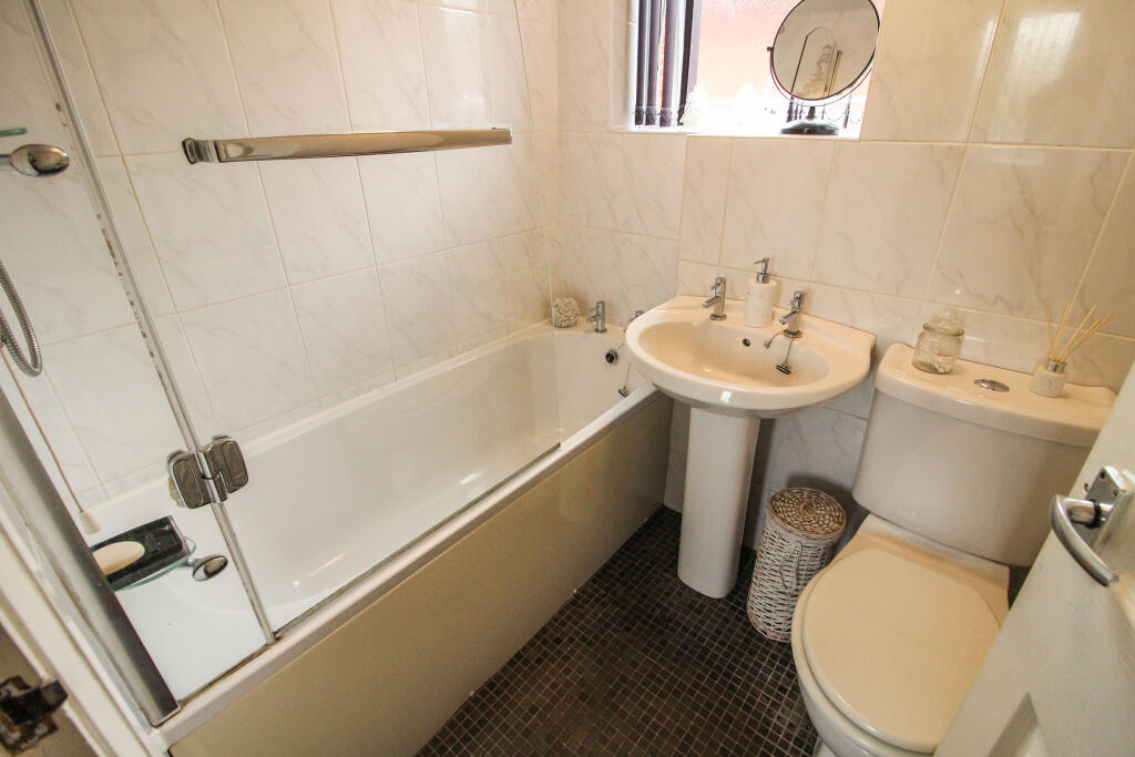 Additional image 16 of Law Close, Oldbury, B69