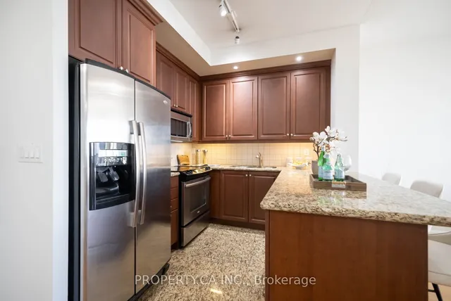 Additional image 3 of 628 Fleet St Unit 833