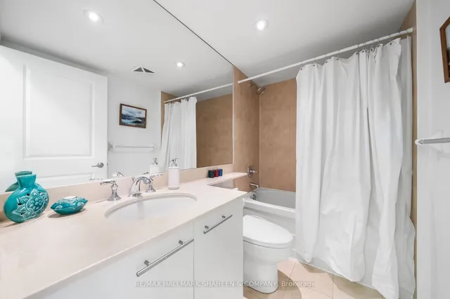 Additional image 22 of 900 Mount Pleasant Rd Unit 426