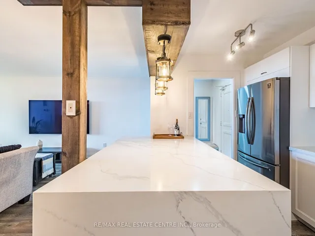 Additional image 10 of 716 The West Mall Unit 1111