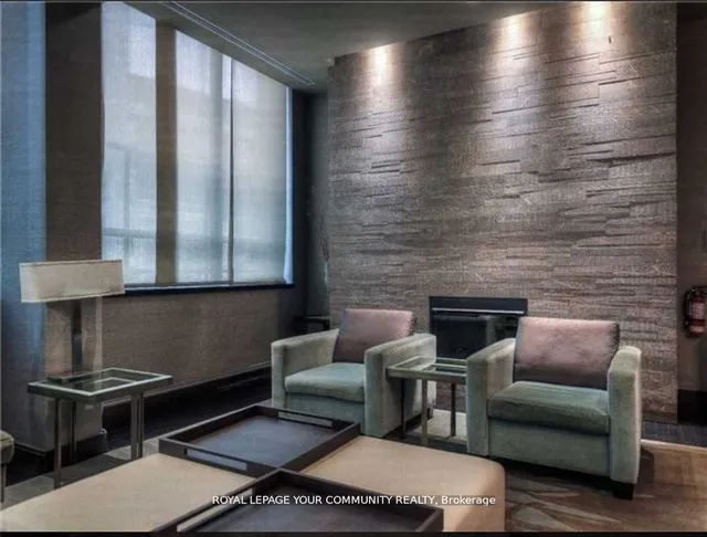 Additional image 23 of 21 Scollard St Unit 504