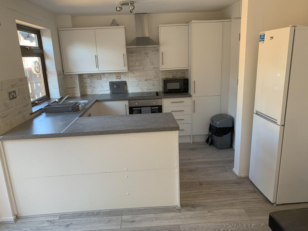 Additional image 4 of Peel Street, B18