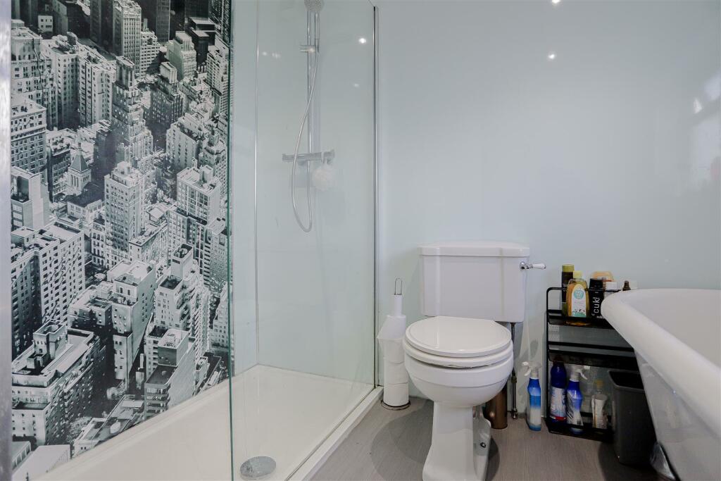 Additional image 19 of Fernlea Drive, Clayton Le Moors