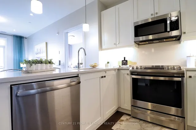 Additional image 28 of 95 Dundas St Unit 318