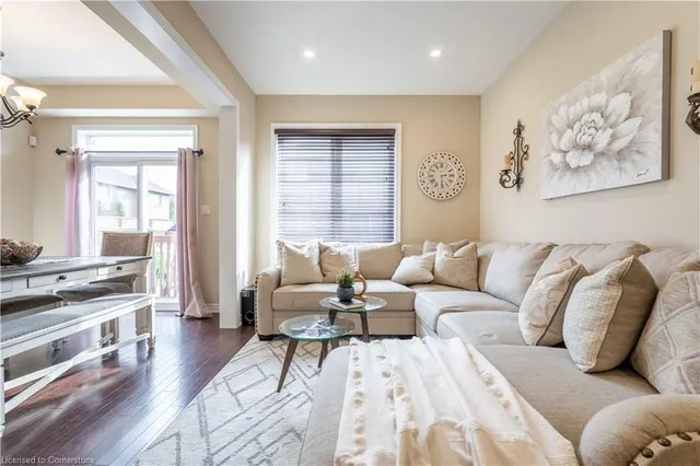 Additional image 21 of 45 Seabreeze Cres Unit 10