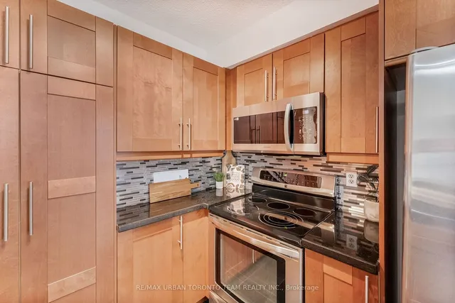 Additional image 21 of 25 Grenville St Unit 1905