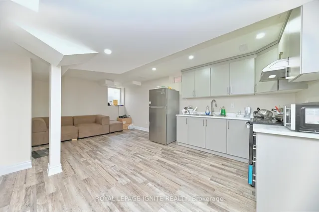 Additional image 31 of 22 Thornapple St