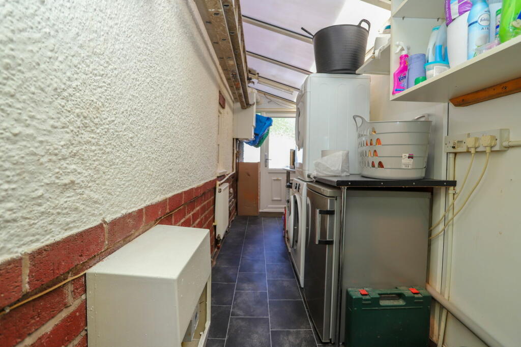 Additional image 9 of Feldon Lane, Halesowen, B62 9DS