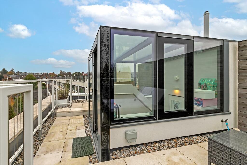 Additional image 34 of London Road, St. Albans