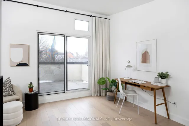 Additional image 27 of 235 Medland St Unit 207