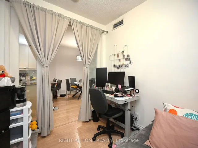 Additional image 19 of 90 Absolute Ave Unit 908