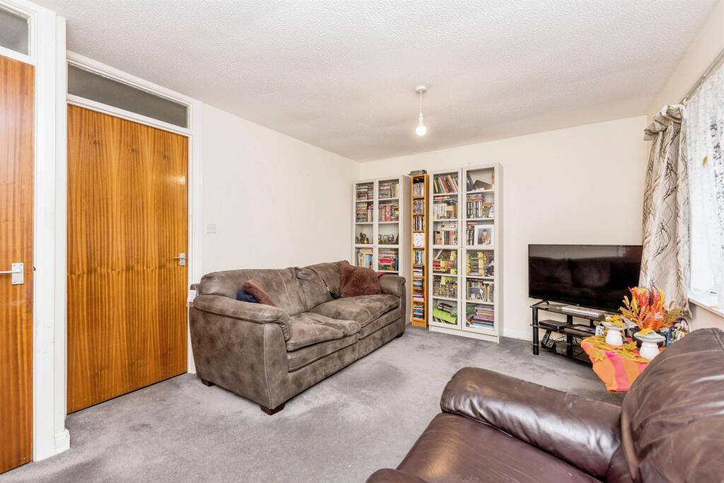 Additional image 18 of Goldieslie Close, Sutton Coldfield