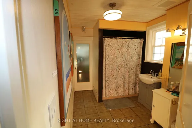 Additional image 17 of 75 Manor Rd