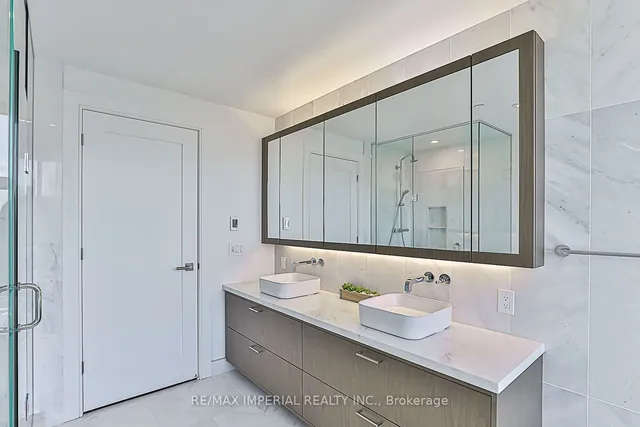 Additional image 31 of 455 Wellington St Unit 910