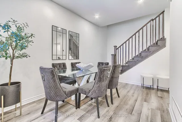 Additional image 3 of 1565 Moira Cres