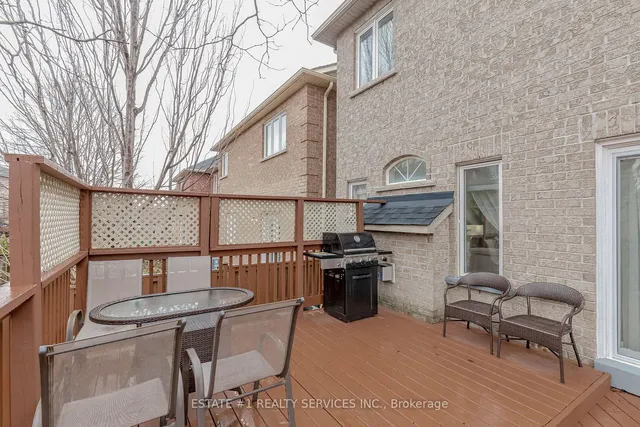 Additional image 40 of 61 Oblate Cres