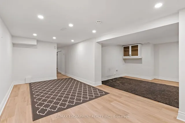 Additional image 9 of 4 Edgevale Rd