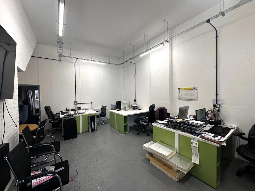 Additional image 6 of Unit 4 Borough Court, Grammar School Lane, Halesowen, B63 3SW