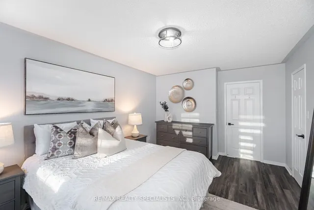 Additional image 18 of 14 Bernard Ave