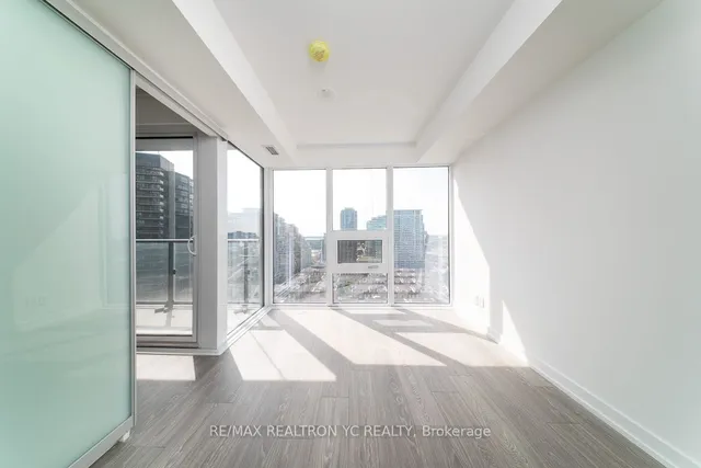 Additional image 8 of 19 Western Battery Rd Unit 1816