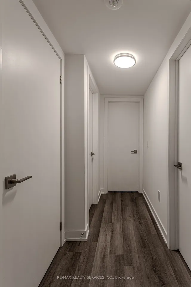 Additional image 26 of 185 Veterans Dr Unit 3