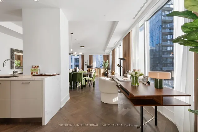 Additional image 7 of 455 Wellington St Unit 1105