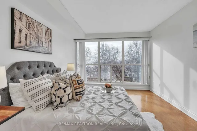 Additional image 17 of 2267 Lake Shore Blvd Unit 411