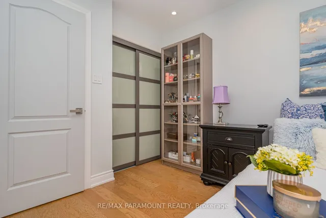 Additional image 27 of 43 Bromley Cres