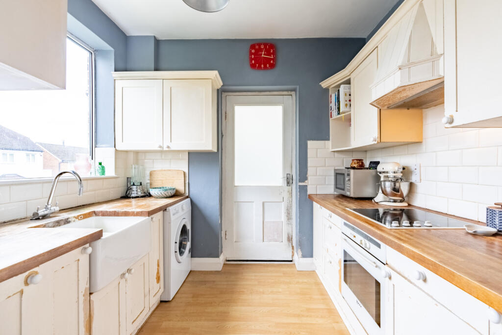 Additional image 5 of Park Mount, Harpenden, Hertfordshire, AL5