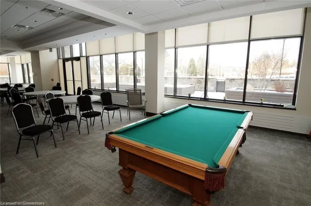 Additional image 25 of 3290 New St Unit 204