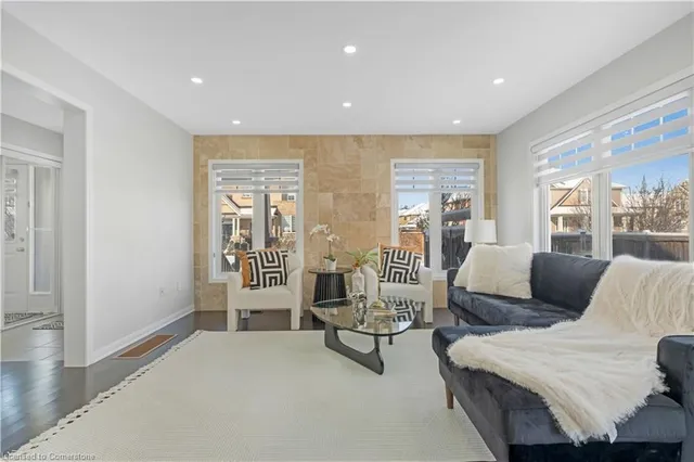 Additional image 11 of 897 Farmstead Dr