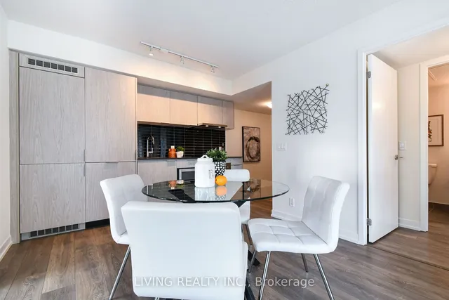 Additional image 6 of 60 Shuter St Unit 2506