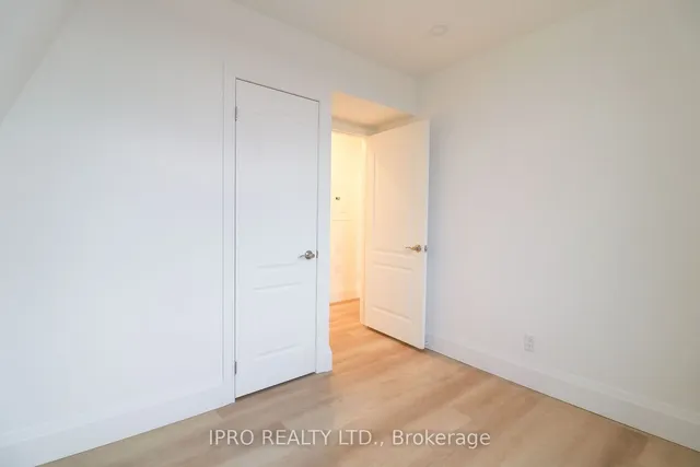 Additional image 22 of 3 Shank St Unit 304