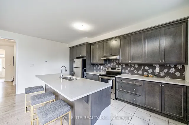 Additional image 17 of 260 North Park Blvd