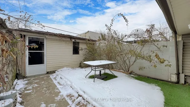 Additional image 38 of 28 Fennings St