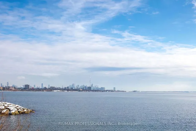 Additional image 29 of 16 Brookers Lane Unit 302