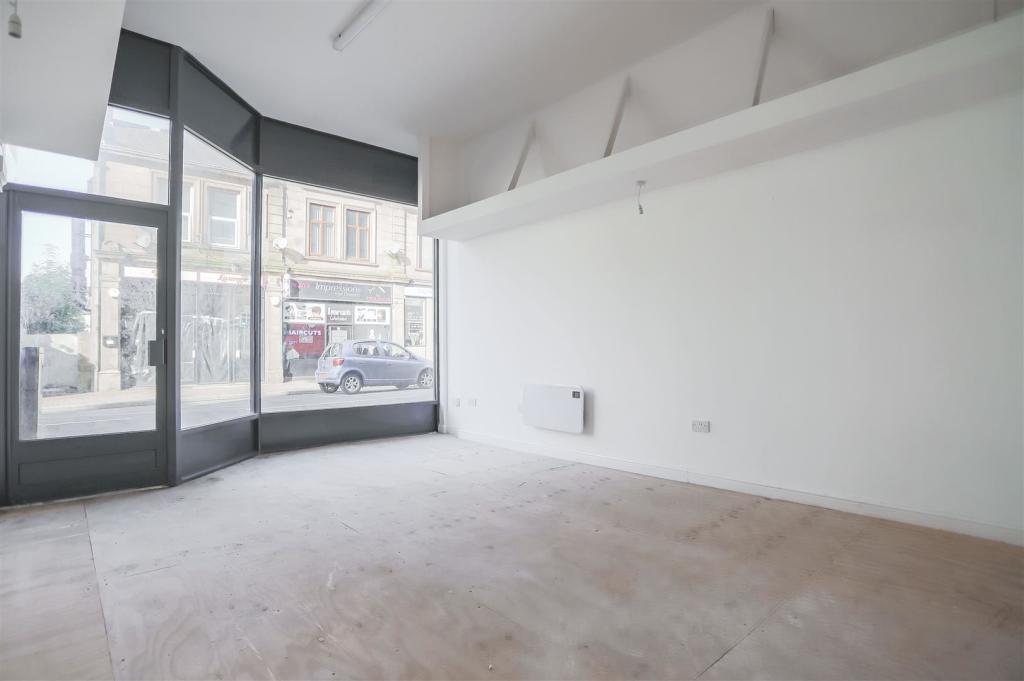 Additional image 2 of 50 Deardengate