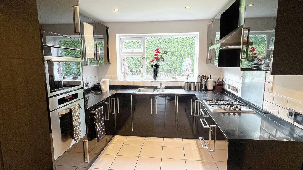 Additional image 5 of Marlborough Close, Four Oaks, Sutton Coldfield